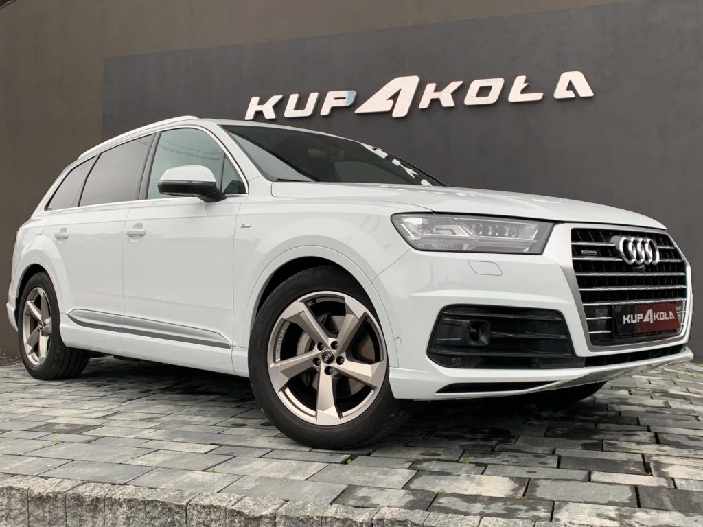 Audi Q7 S-Line 2017, zdjęcie 1