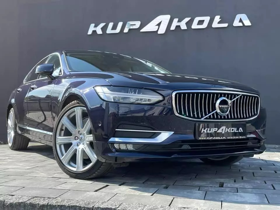 Volvo S90 D5 AWD